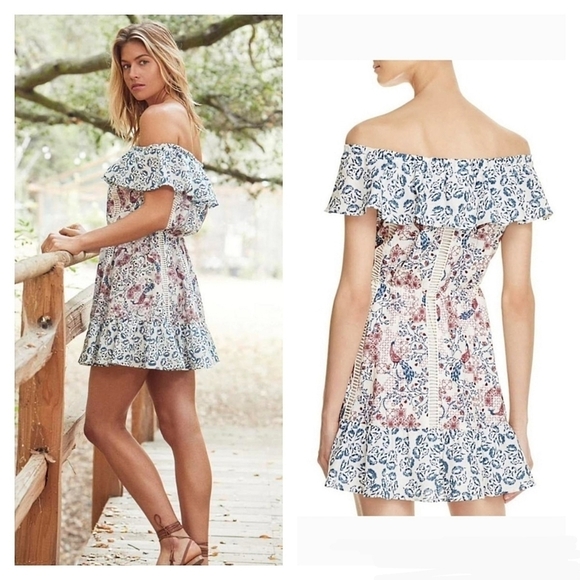 Tularosa Taylor A-Line Mini Dress Off The Shoulder White Red Peacock Print L - Picture 1 of 15